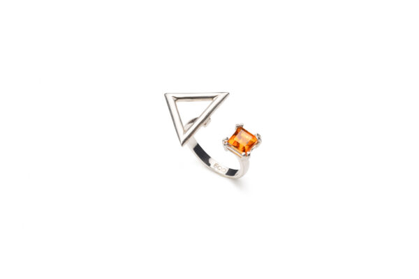 ANELLO TRIANGOLO